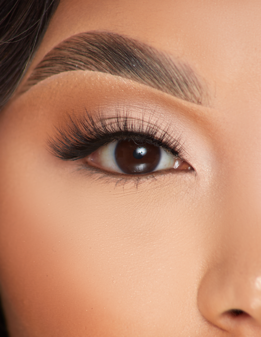 Lashes - รสชาติแห่งการหยอกล้อ