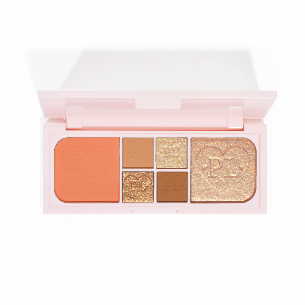 รูปภาพของ P.Louise Fluffy Fantasy Mini Eyes & Face Palette ที่มีเนื้อครีมแมตต์และชิมเมอร์เนื้อเนยในเฉดสีพีชและเฉดสีกลางๆ