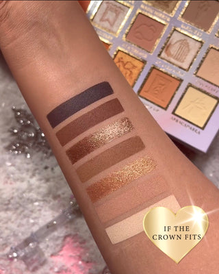P. Louise If The Crown Fits อายแชโดว์สีกลาง