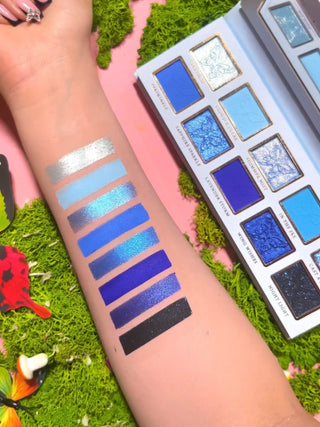 P. Louise You Give Me Butterflies มินิอายแชโดว์พาเลท