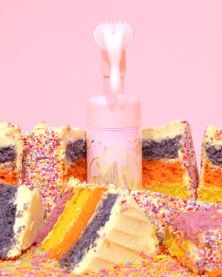 พี.หลุยส์ อิน เลิฟ วิธ มี โฟมมิ่ง เฟเชียล คลีนเซอร์