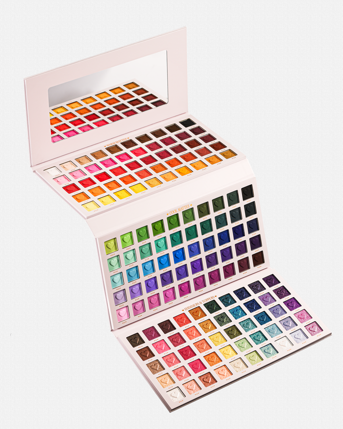 เปิด P.Louise Creative Comeback XXXL Rainbow Eyeshadow Palette แสดงอายแชโดว์หลากสีสัน 150 เฉดสี