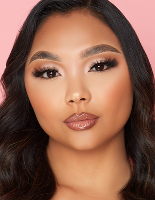 พี.หลุยส์ เฟเธอร์ แฟลร์ ขนตา