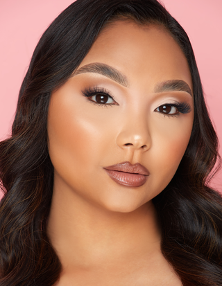 พี.หลุยส์ เฟิร์ส ไซท์ แคทอาย แลช