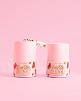 P.Louise Pass The Plump Lip Treatment สีชมพู 2 กระปุก ลายแตงโมบนพื้นหลังสีชมพู