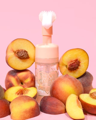 พี.หลุยส์ อิน เลิฟ วิธ มี โฟมมิ่ง เฟเชียล คลีนเซอร์