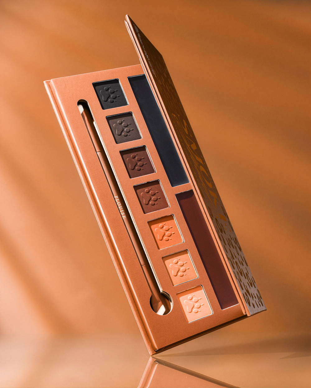 Cheetah Smoke Show Smokey Liner Palette & ชุดแปรงไลเนอร์
