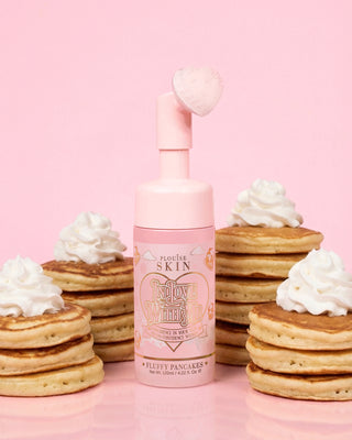 พี.หลุยส์ อิน เลิฟ วิธ มี โฟมมิ่ง เฟเชียล คลีนเซอร์