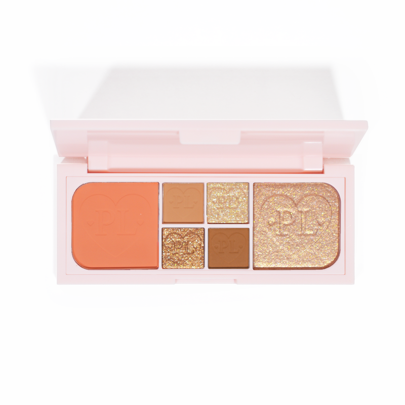 รูปภาพของ P.Louise Fluffy Fantasy Mini Eyes & Face Palette ที่มีเนื้อครีมแมตต์และชิมเมอร์เนื้อเนยในเฉดสีพีชและเฉดสีกลางๆ
