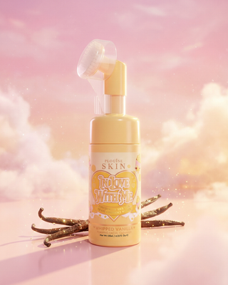 พี.หลุยส์ อิน เลิฟ วิธ มี โฟมมิ่ง เฟเชียล คลีนเซอร์