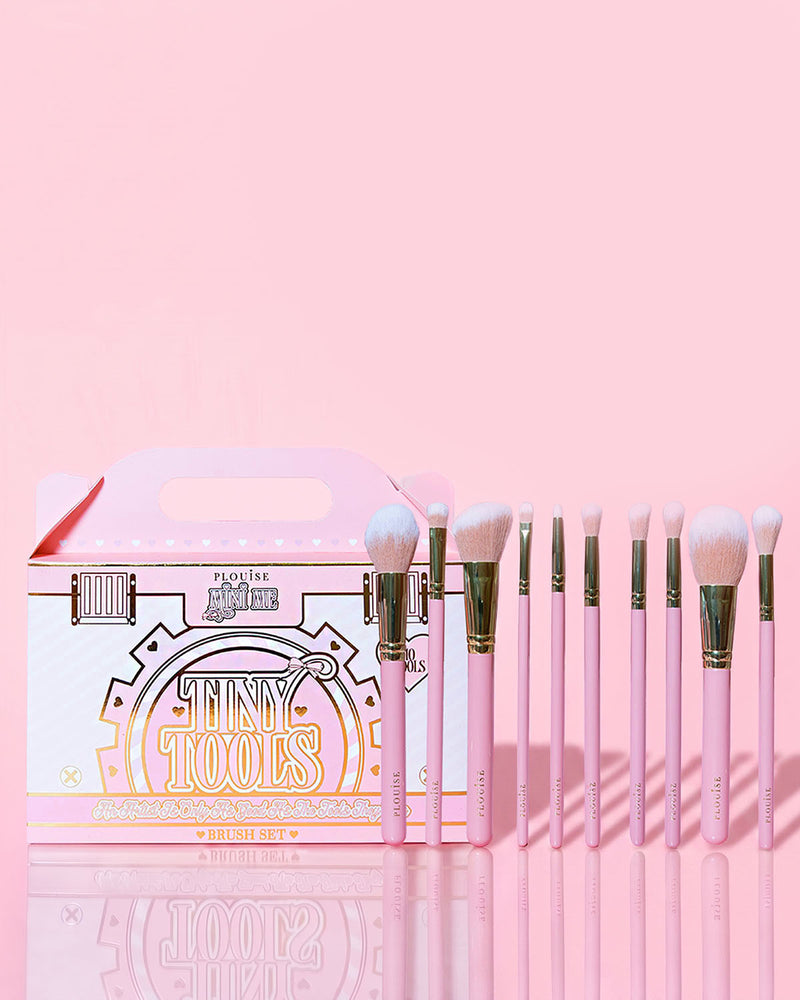 Tiny Tools ชุดแปรงแต่งหน้าสำหรับผู้เริ่มต้น 10 ชิ้น