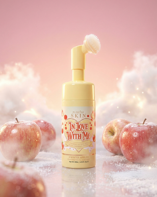 พี.หลุยส์ อิน เลิฟ วิธ มี โฟมมิ่ง เฟเชียล คลีนเซอร์